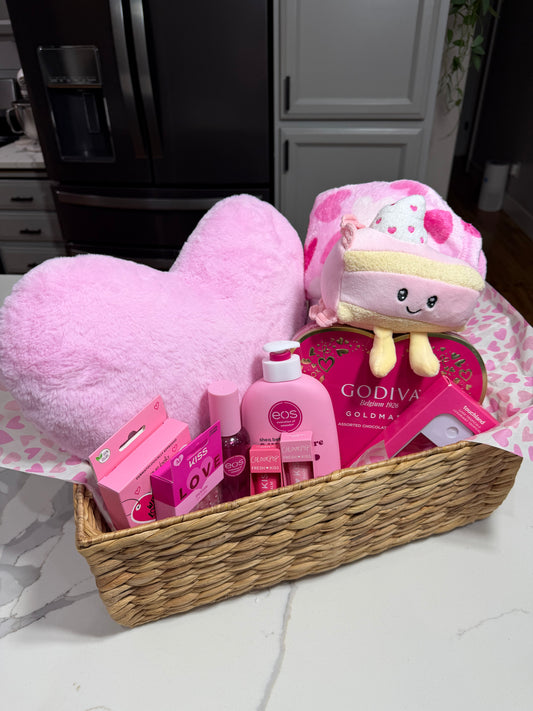 Pink jumbo vday basket